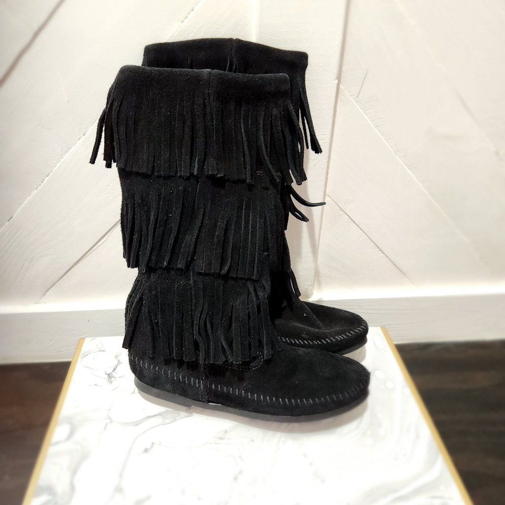 MINNETONKA BOOTS